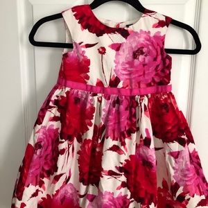 BabyGap size 5 girl floral dress